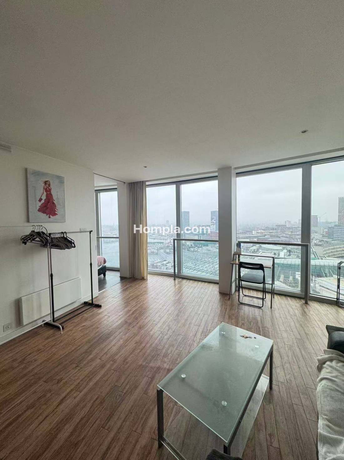 The Rotunda | St Martins Gate apartment