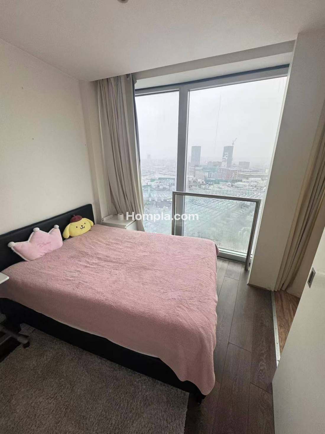 The Rotunda | St Martins Gate apartment
