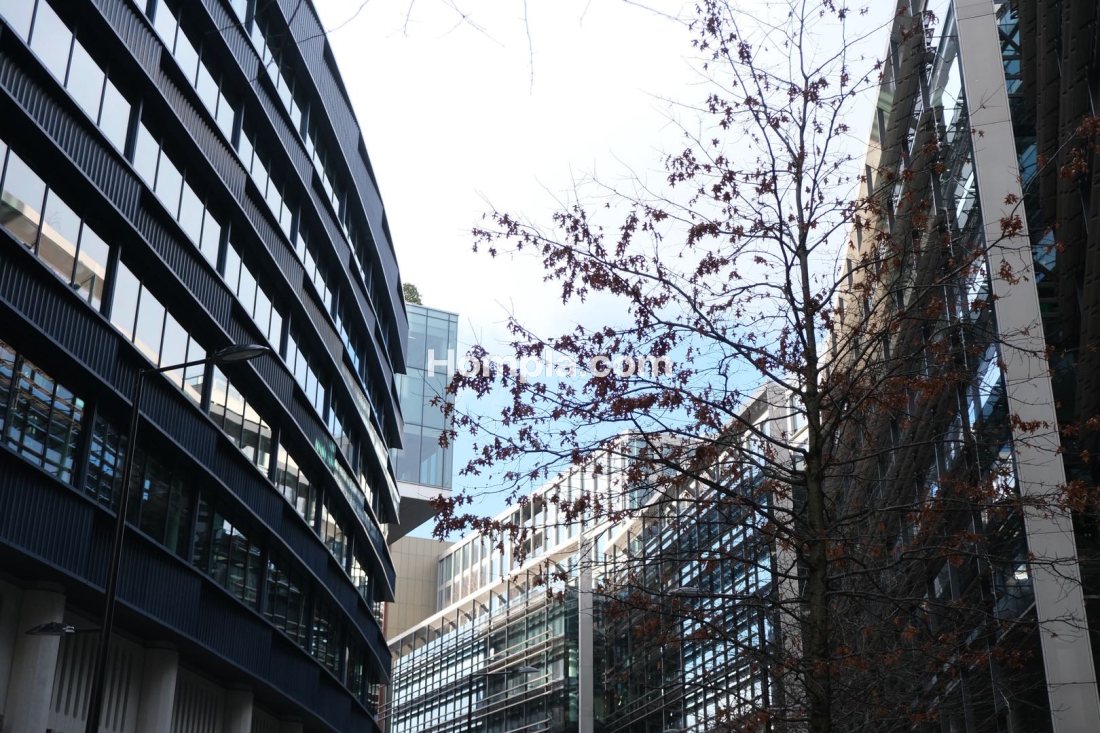Urbanest King's Cross apartment