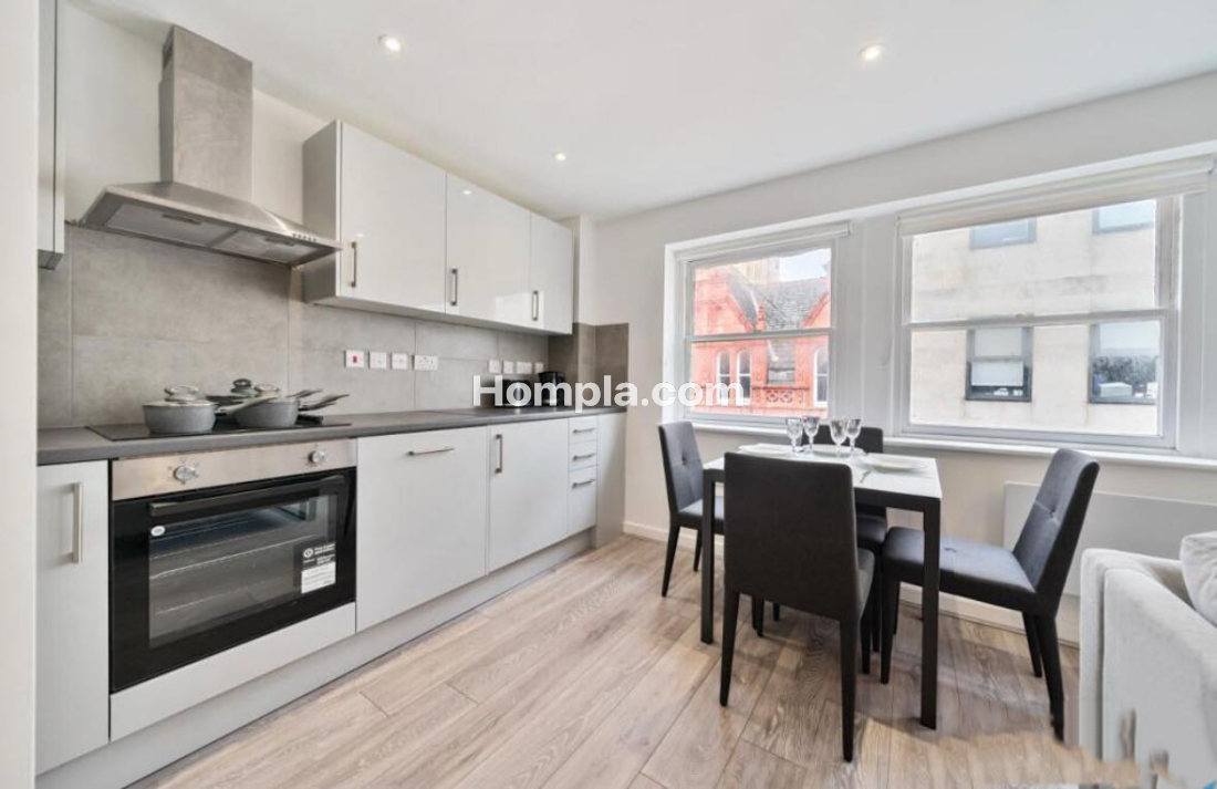 Cheltenham House apartment