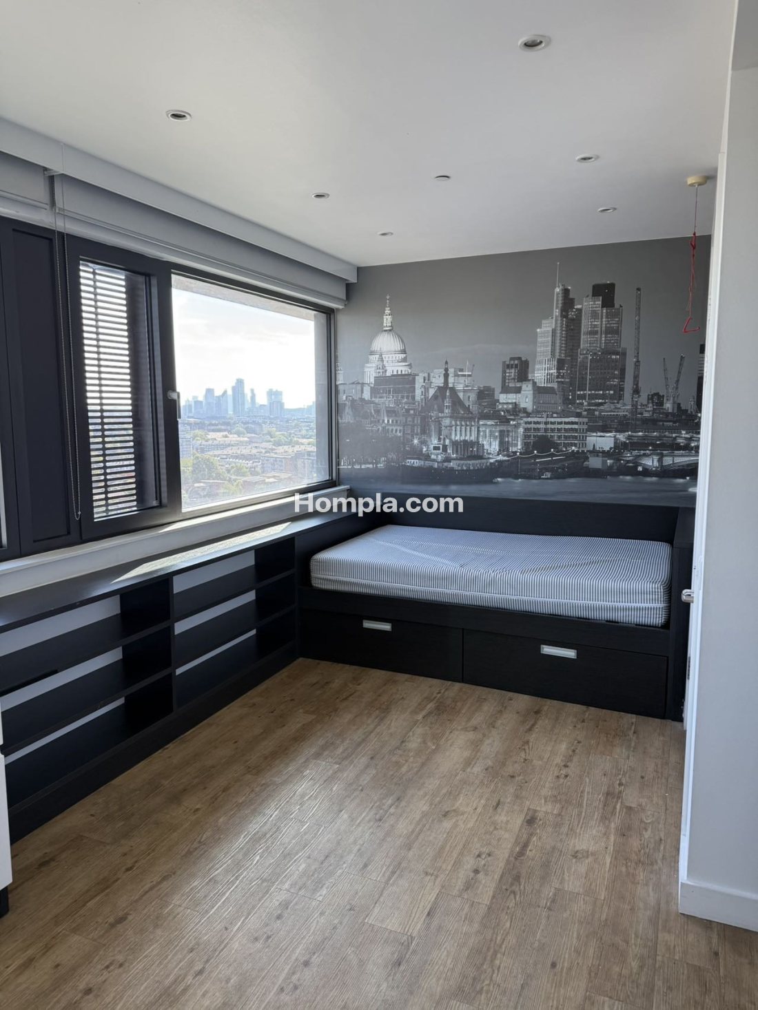 Urbanest King's Cross apartment