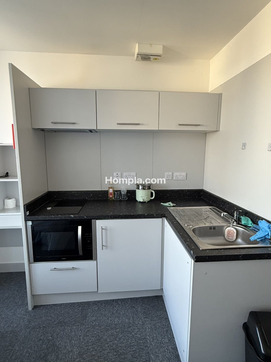 IQ Newton apartment