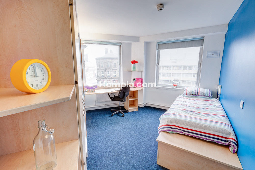 Dunn House apartment