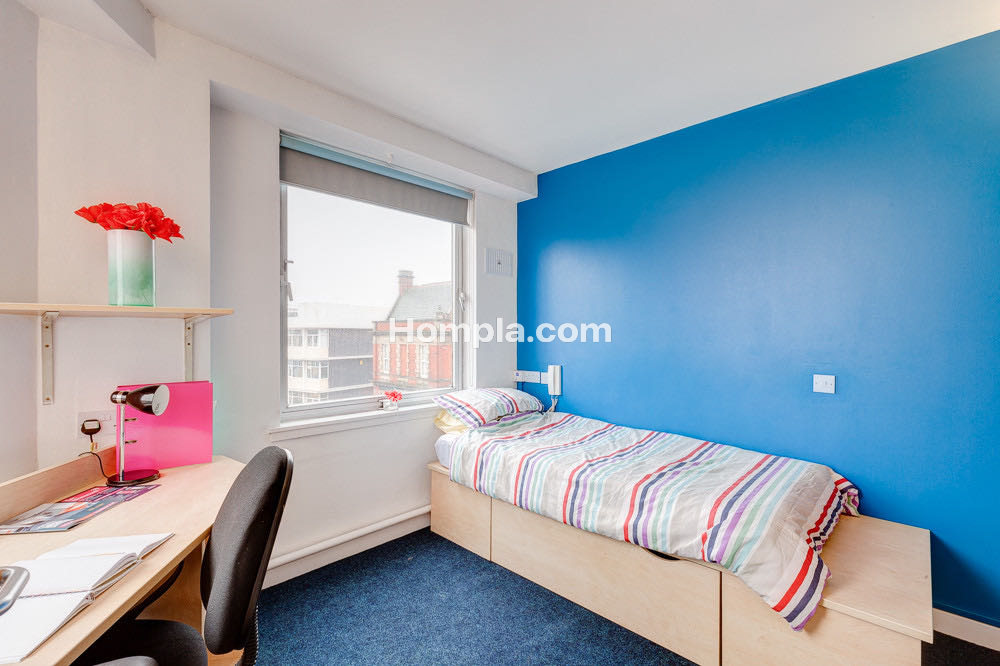 Dunn House apartment