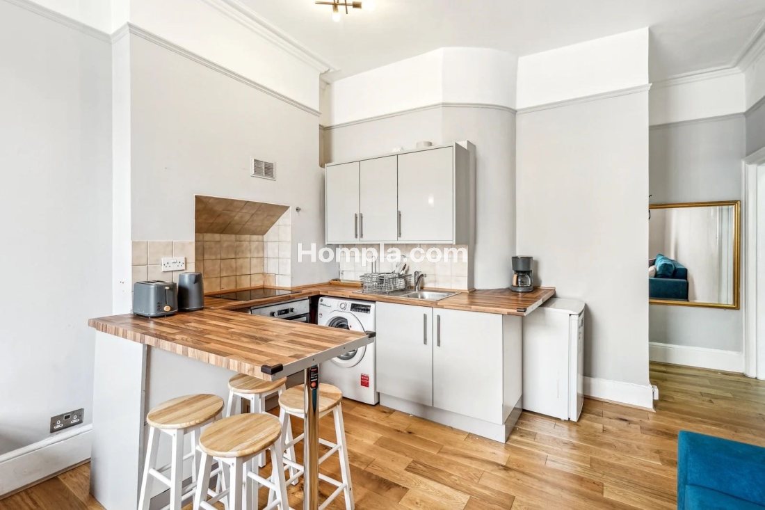 43 Elvaston Place apartment