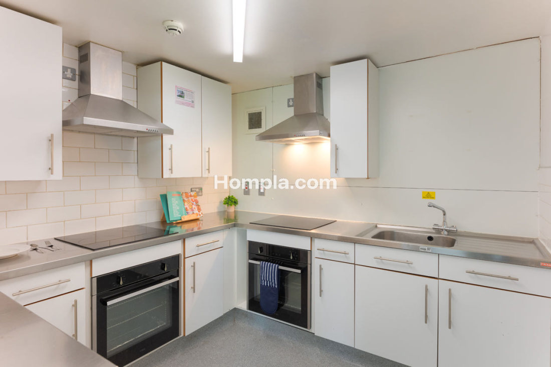 Rootes apartment