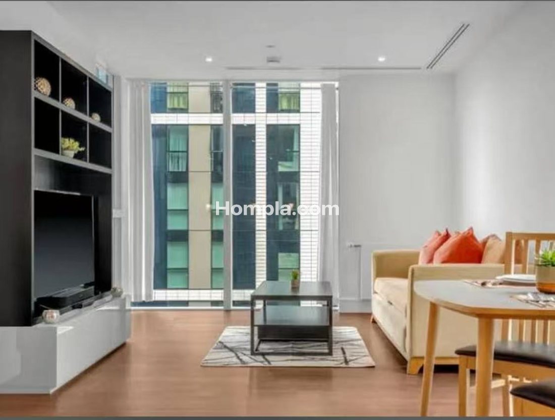 Maine Tower apartment