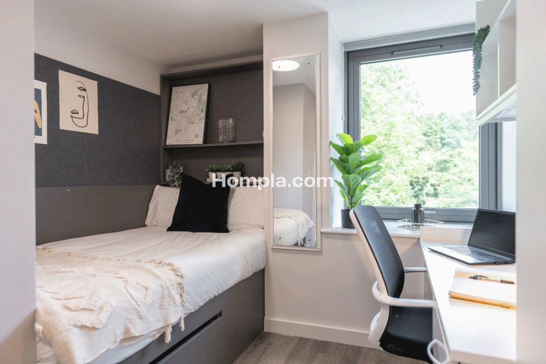 Pritchatts House apartment
