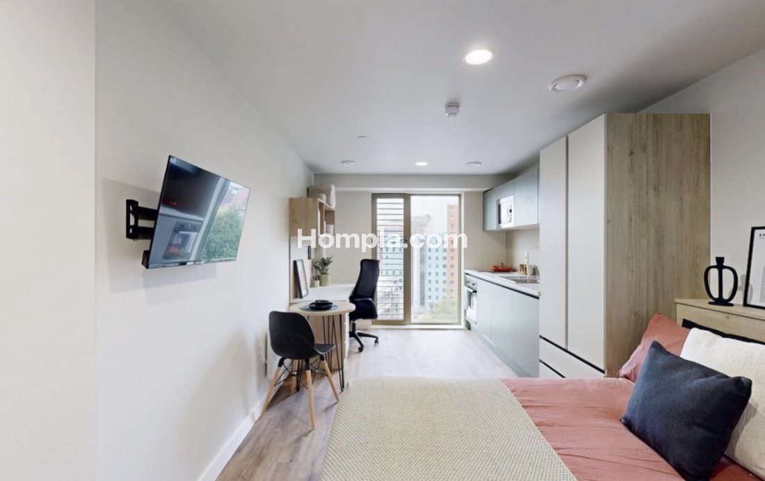 Burley Studio apartment