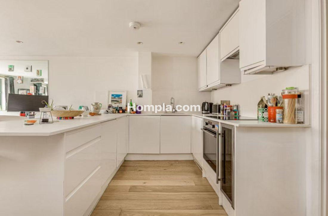 Studio John Hill apartment