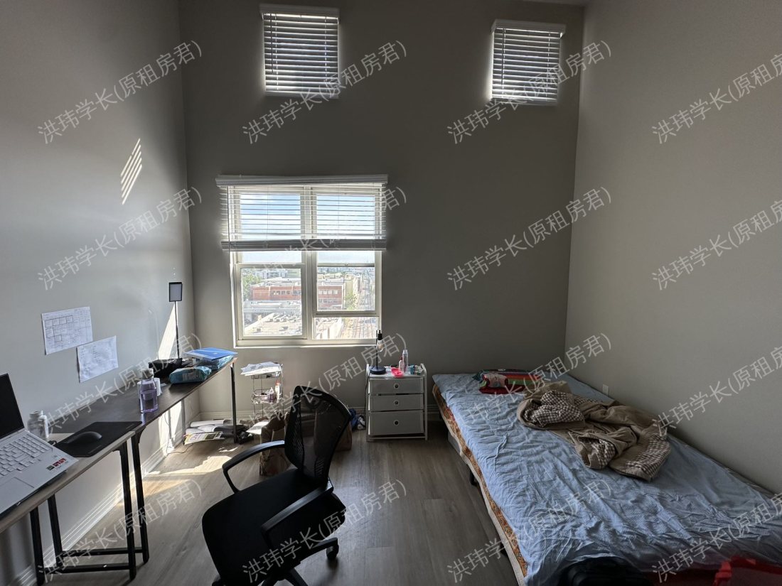 Haven at Del Mar station 公寓