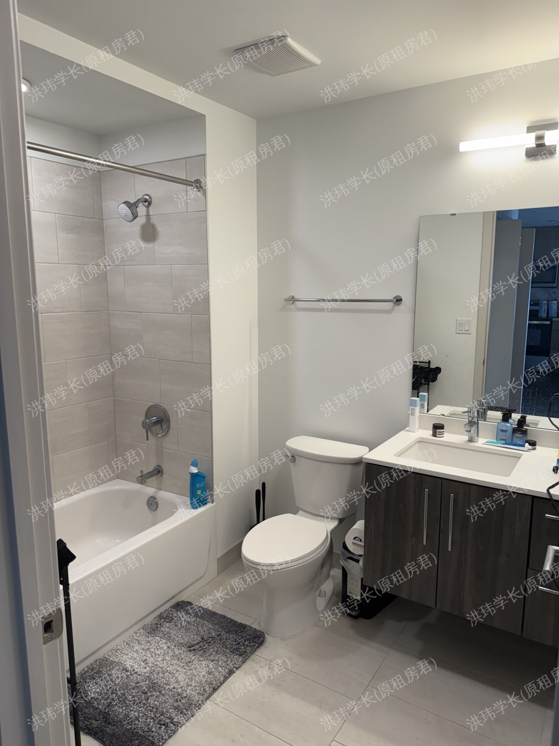 100 Above Park公寓