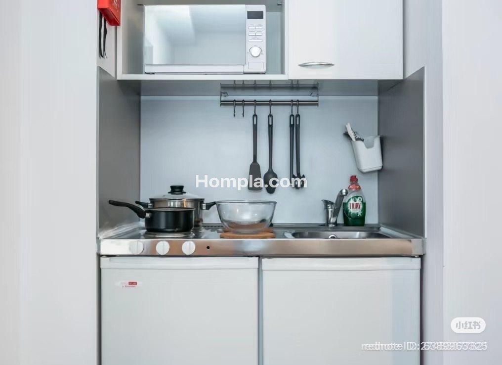 Herbal Hill Studios apartment