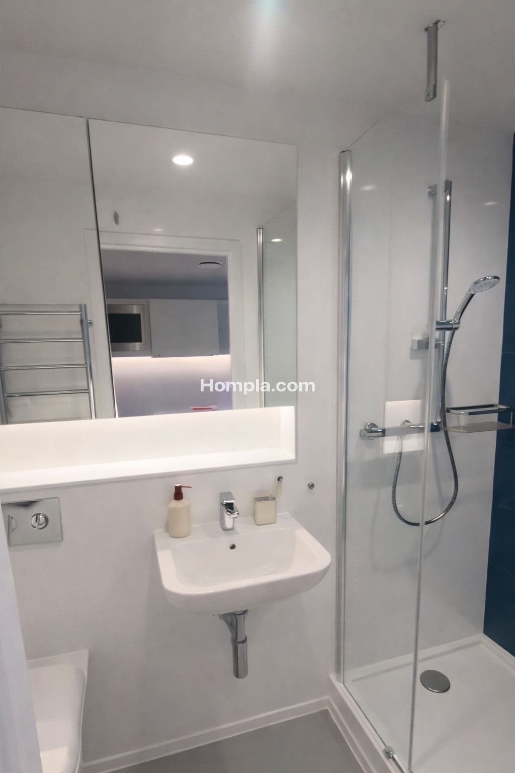 Scape apartment