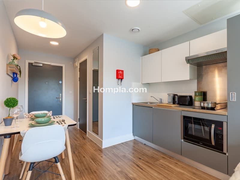 Prestige Student Living, West Way Square apartment