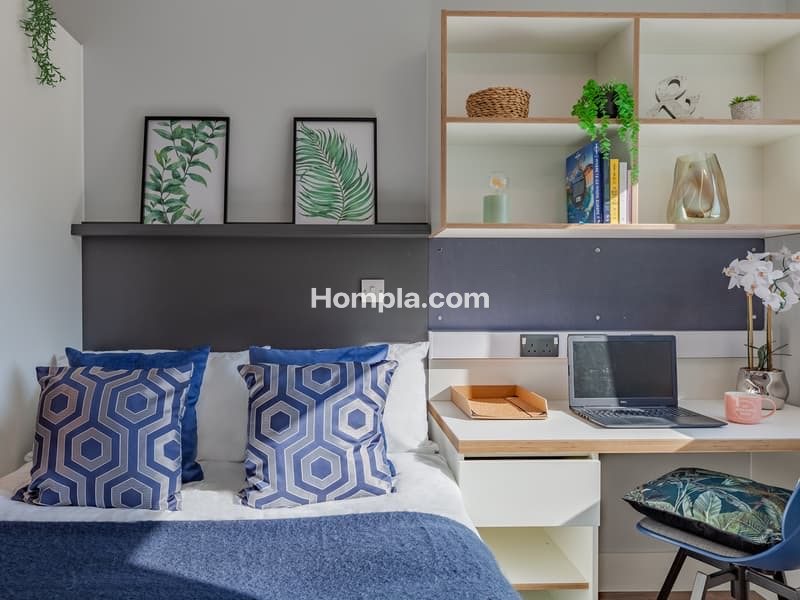 Prestige Student Living, West Way Square apartment
