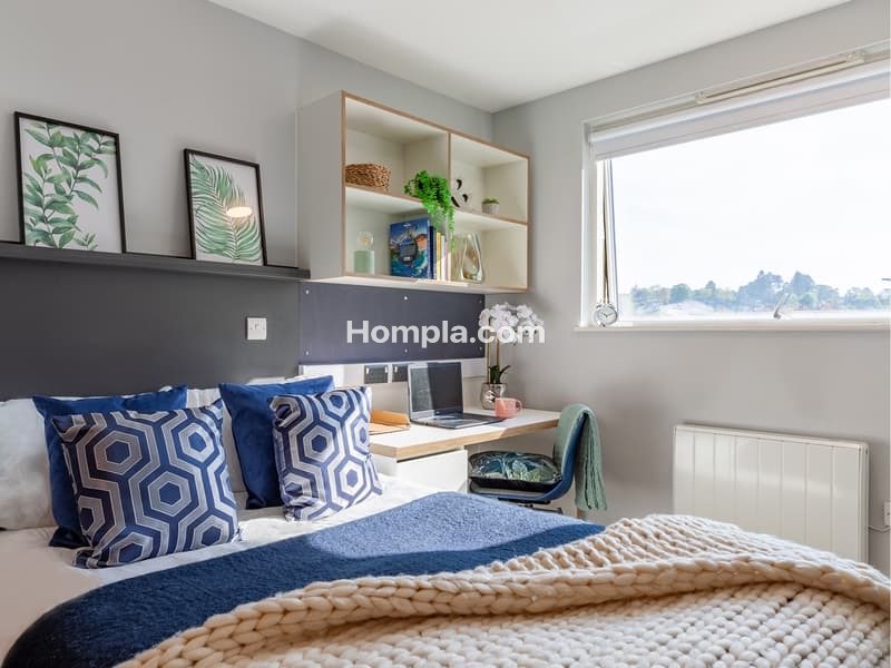 Prestige Student Living, West Way Square apartment