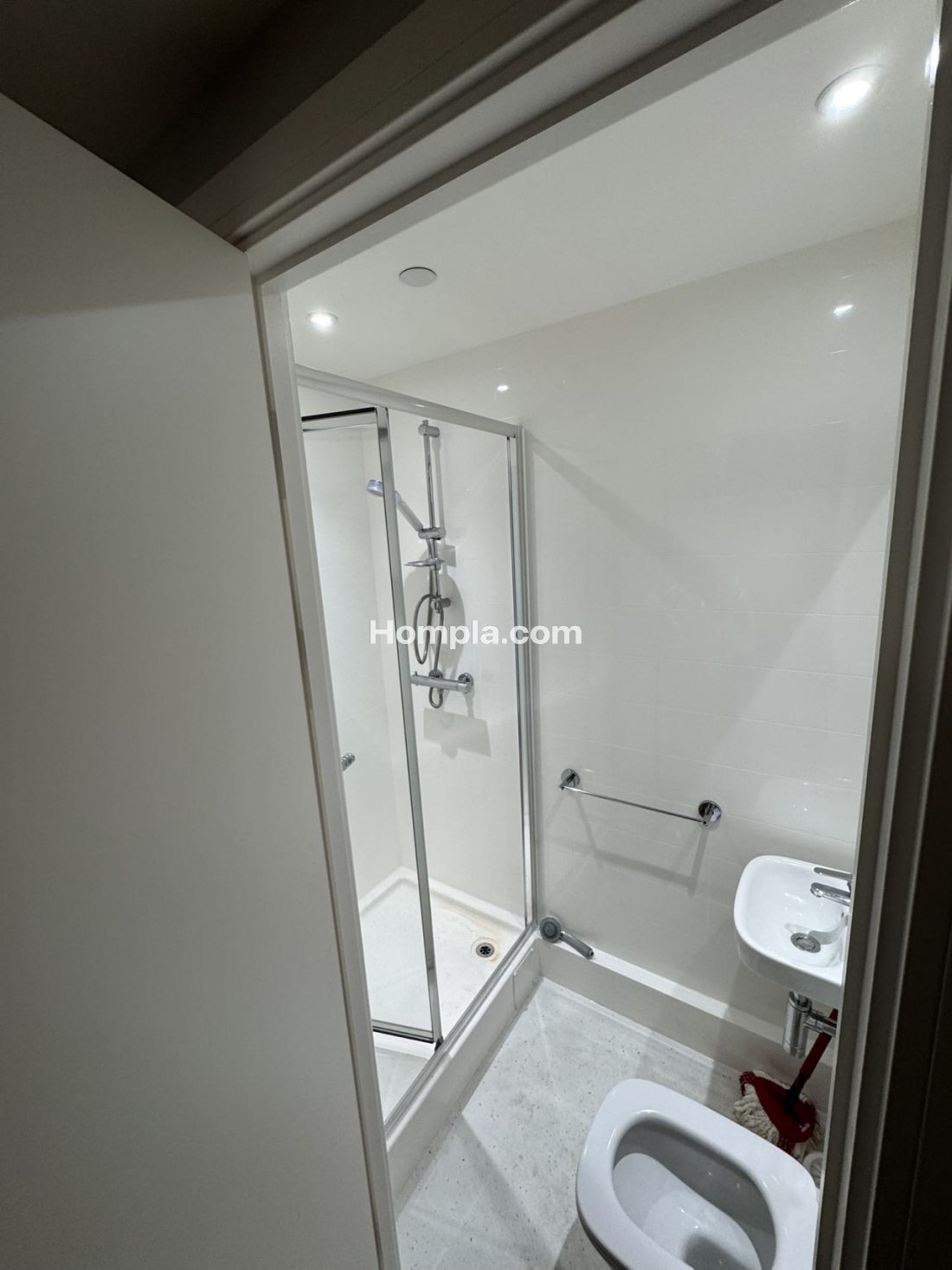fusion students brent cross apartment