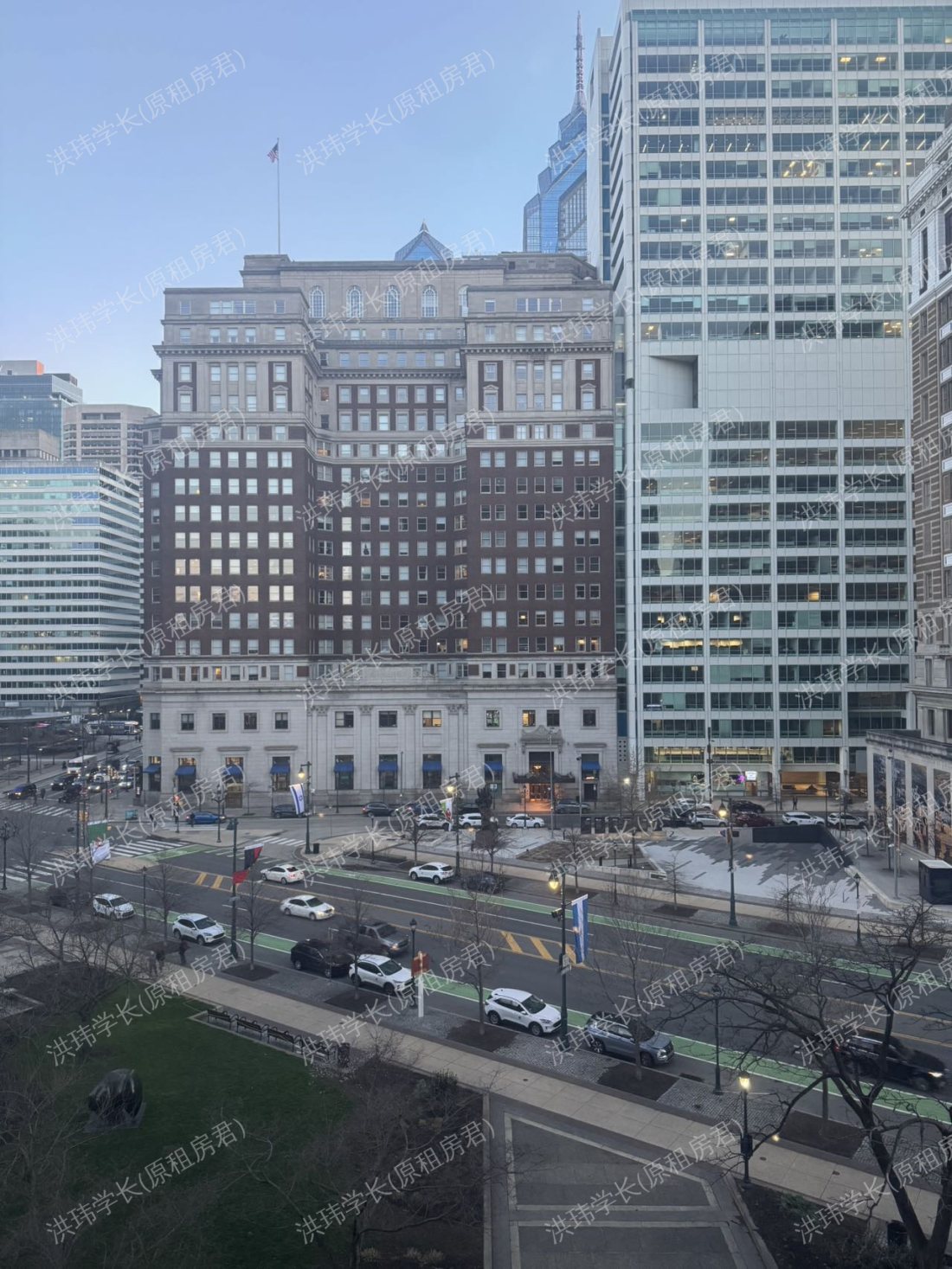 The Three Parkway公寓