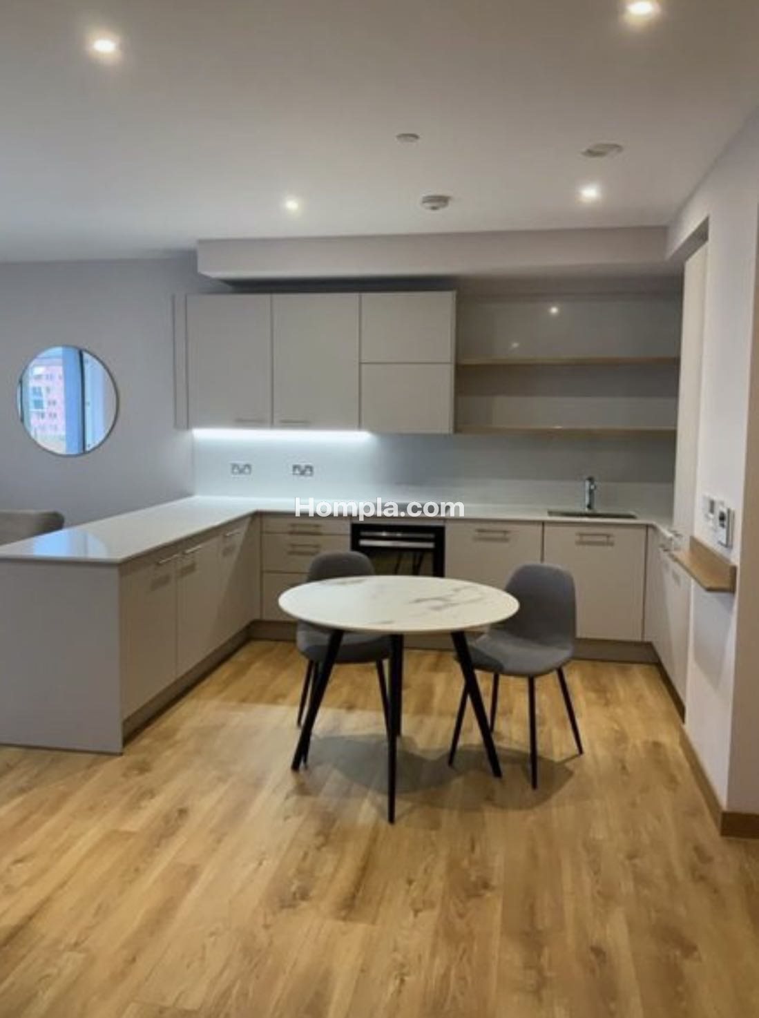 Hightail Point apartment