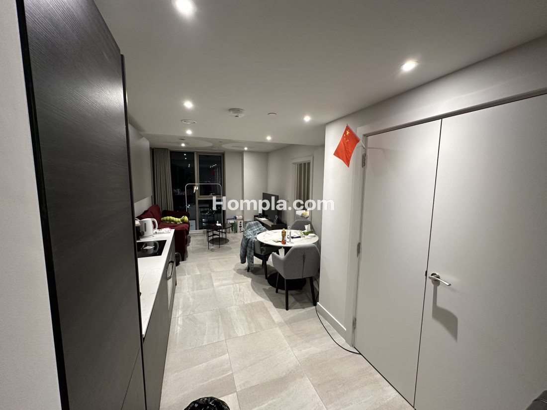 Moda The Lexington apartment