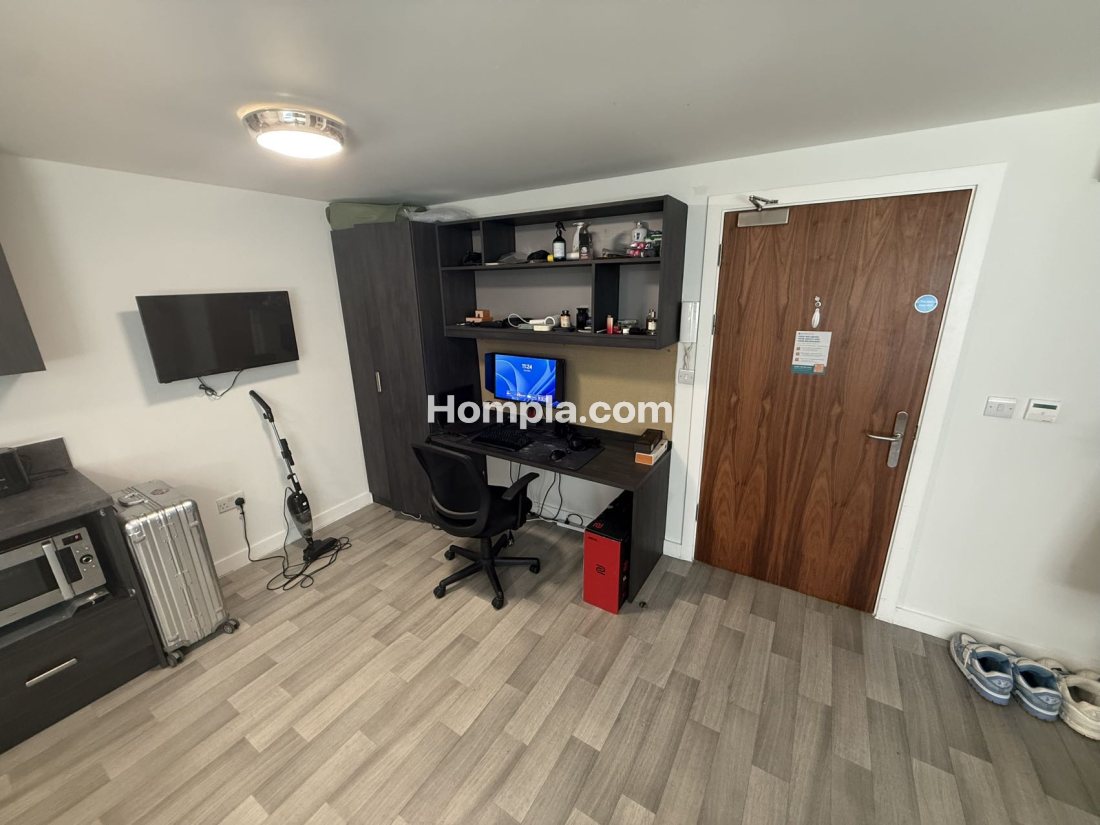 Tower apartment