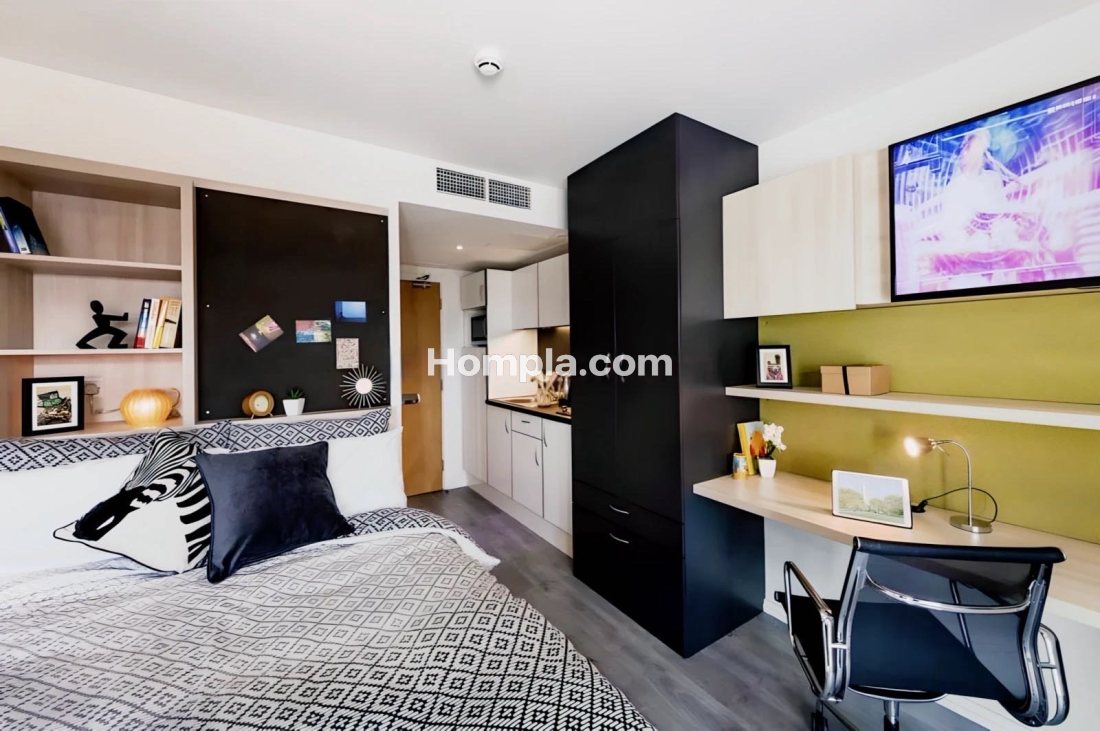 The Lyra apartment