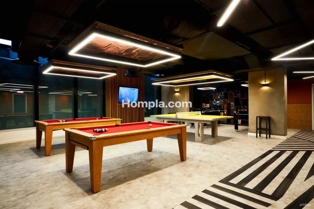 Circle Square apartment