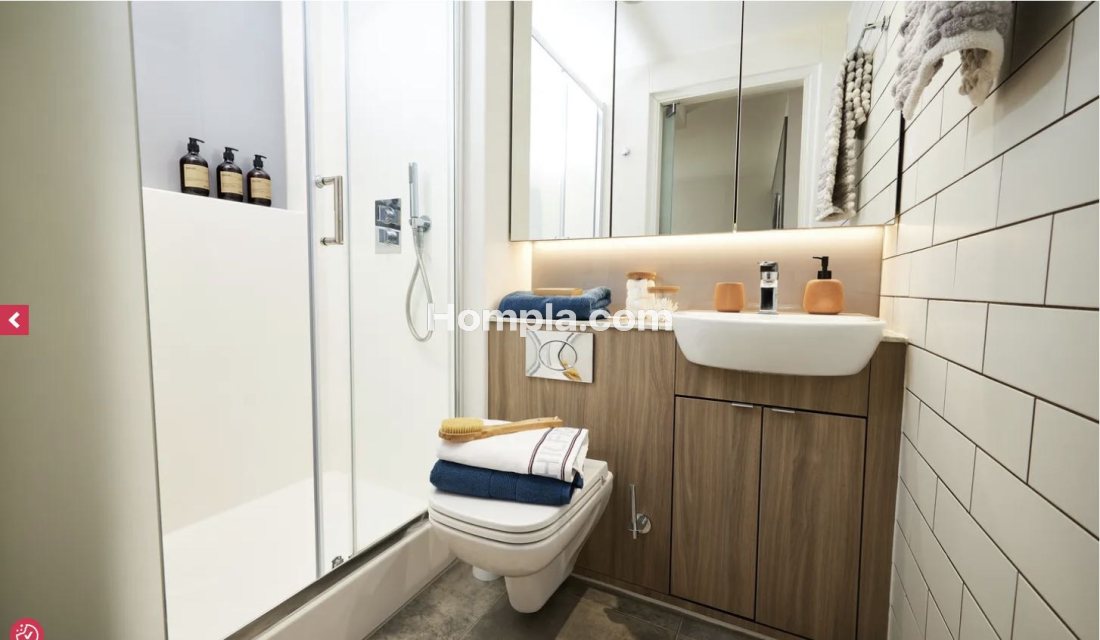 Circle Square apartment