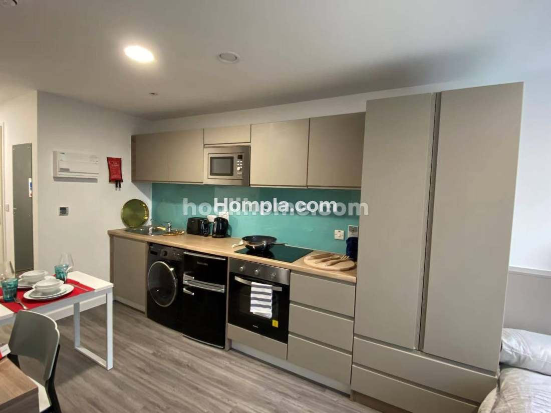 stanhope apartment