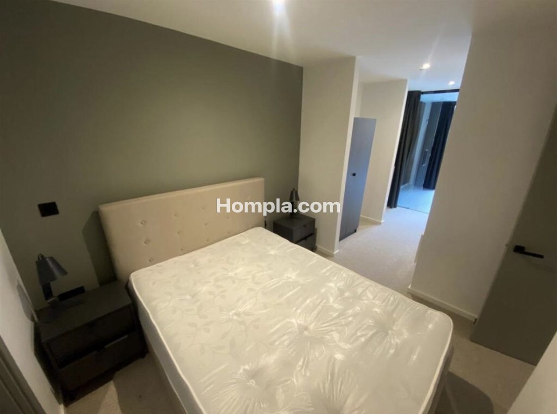 1f spinners way apartment