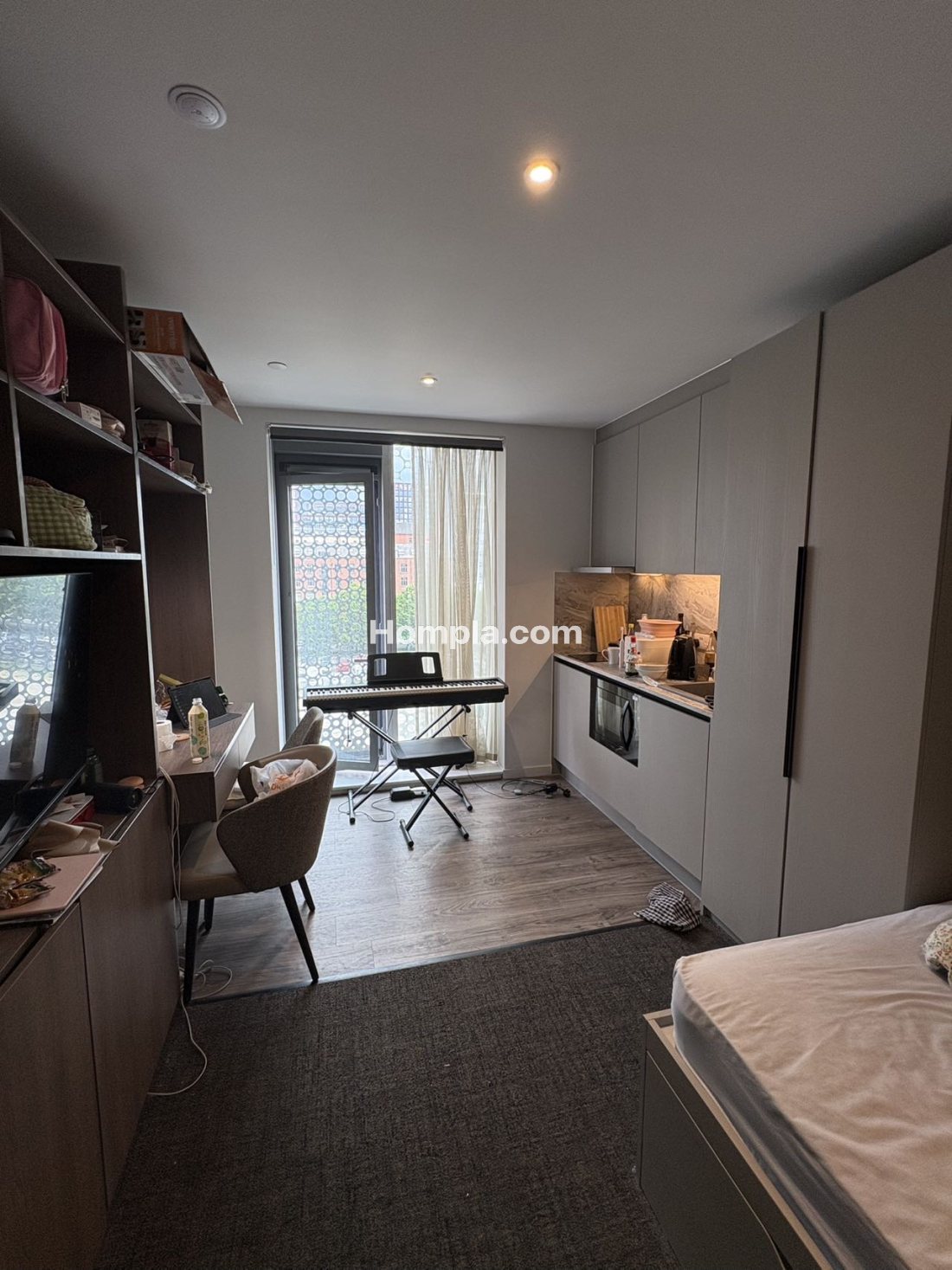 Square Gardens apartment