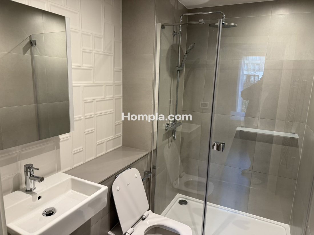 Coopermaker Square apartment