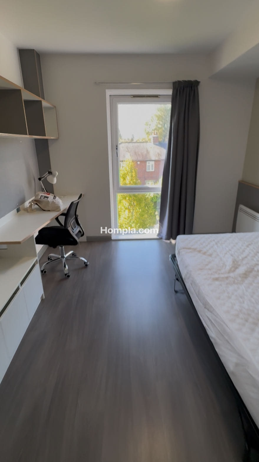 Hampton Square apartment