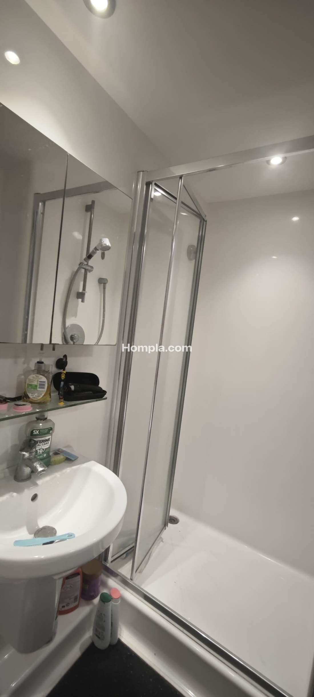 Hampton Square apartment