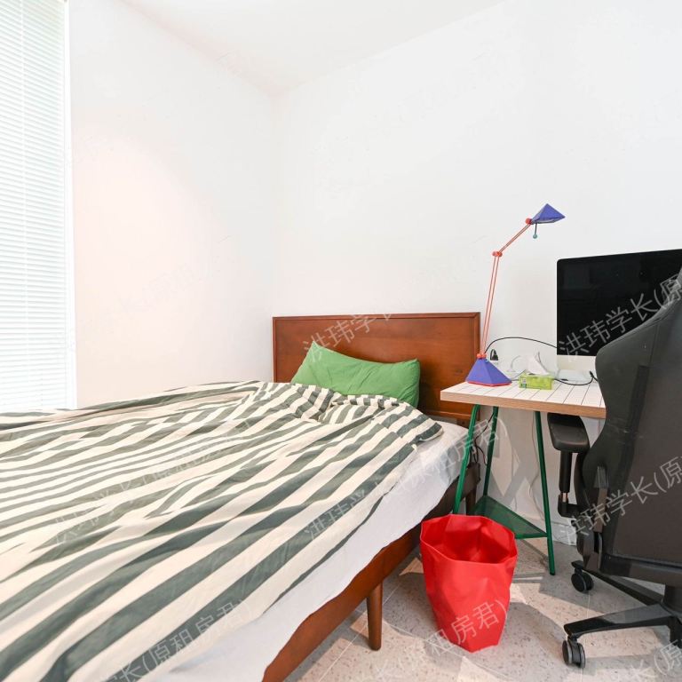 rooms picture