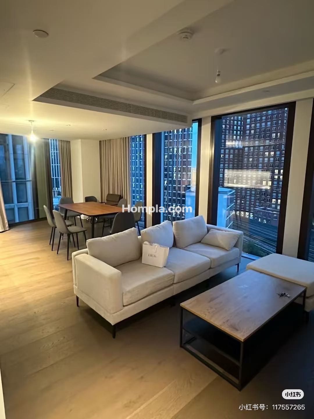 one thames city apartment