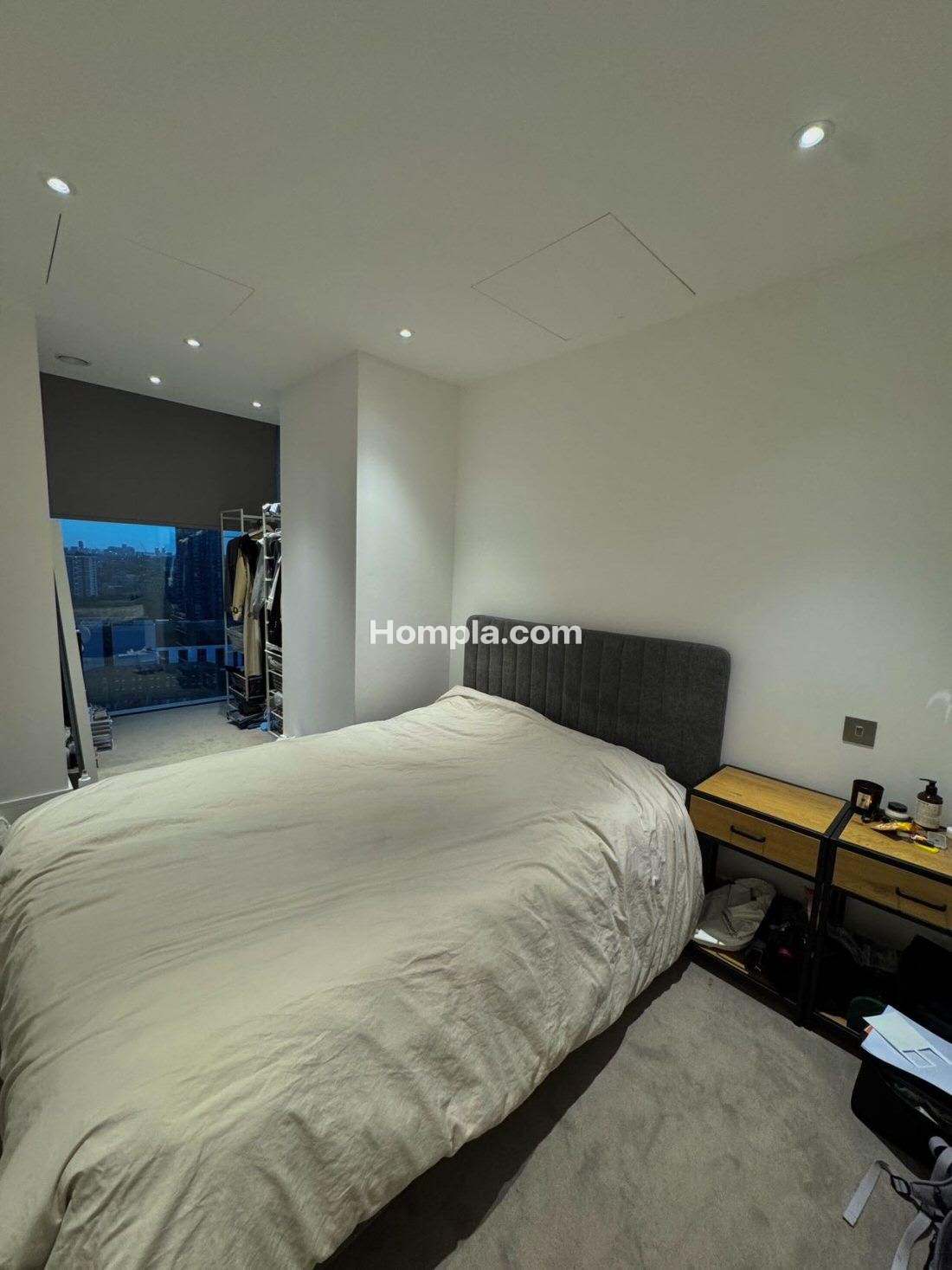 Carrara Tower apartment