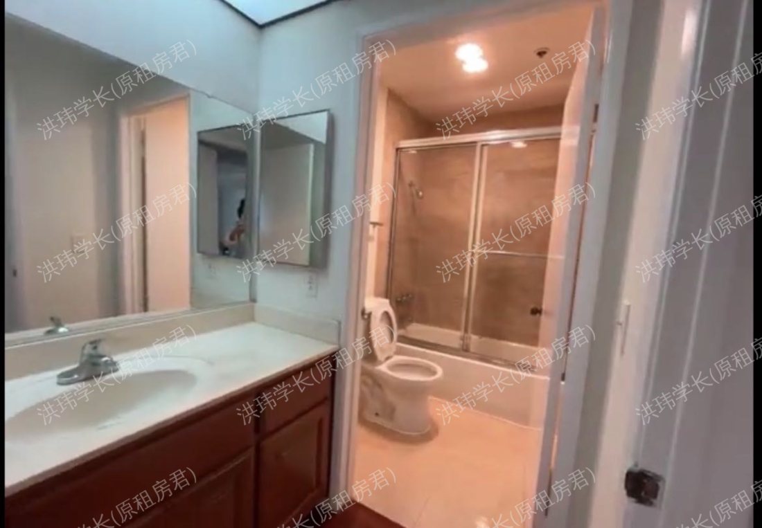 10811 Ashton Ave, Los Angeles, CA 90024公寓