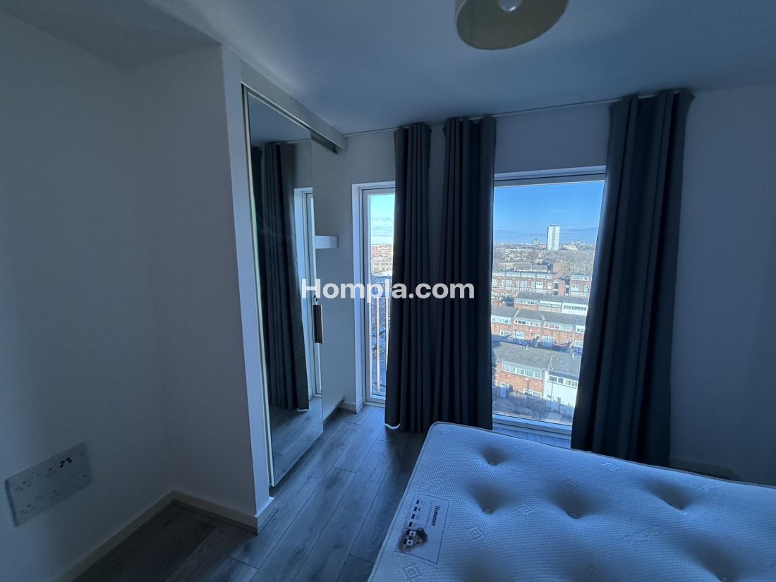 Maud street apartment