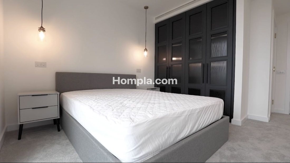 23 Guaging square London dock apartment