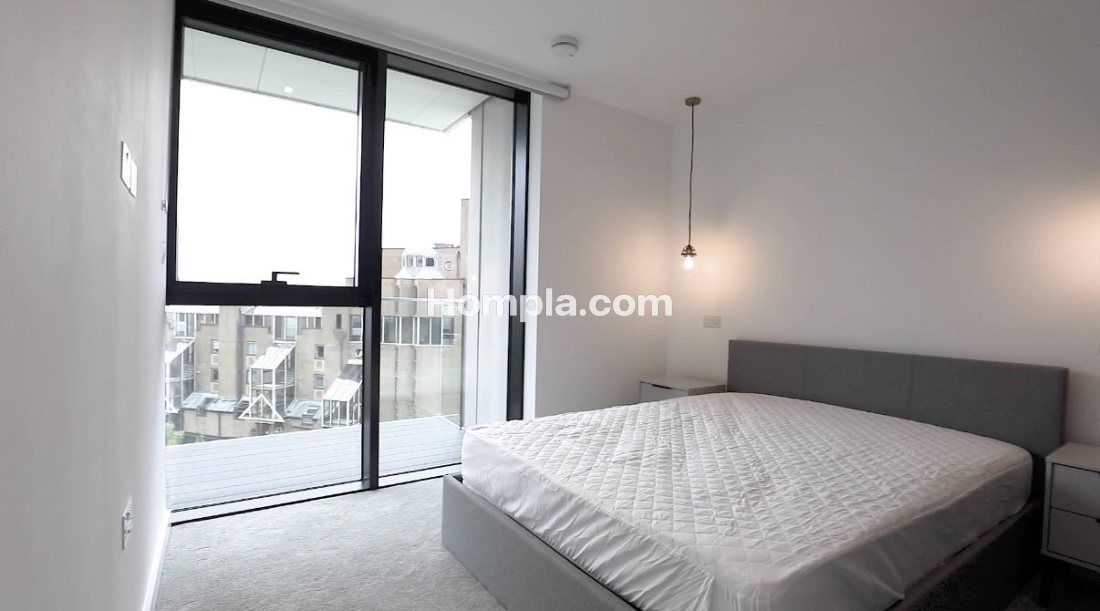 23 Guaging square London dock apartment