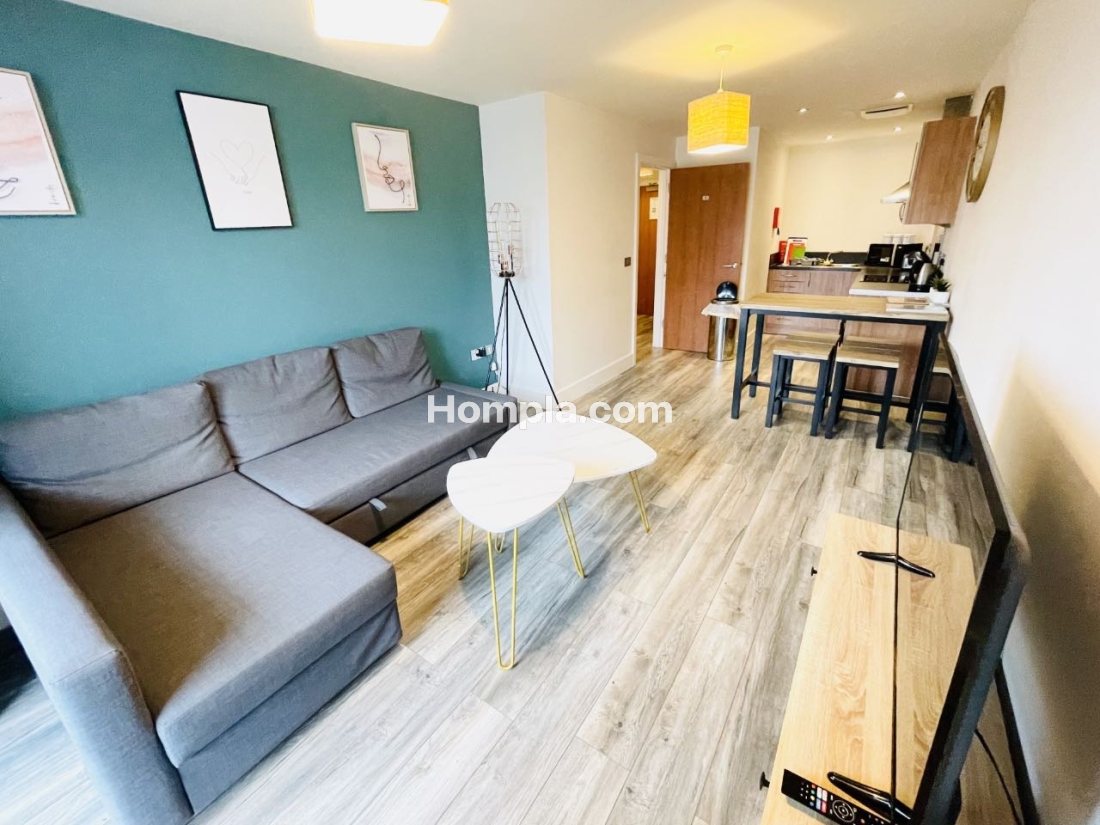 Arcadian apartment