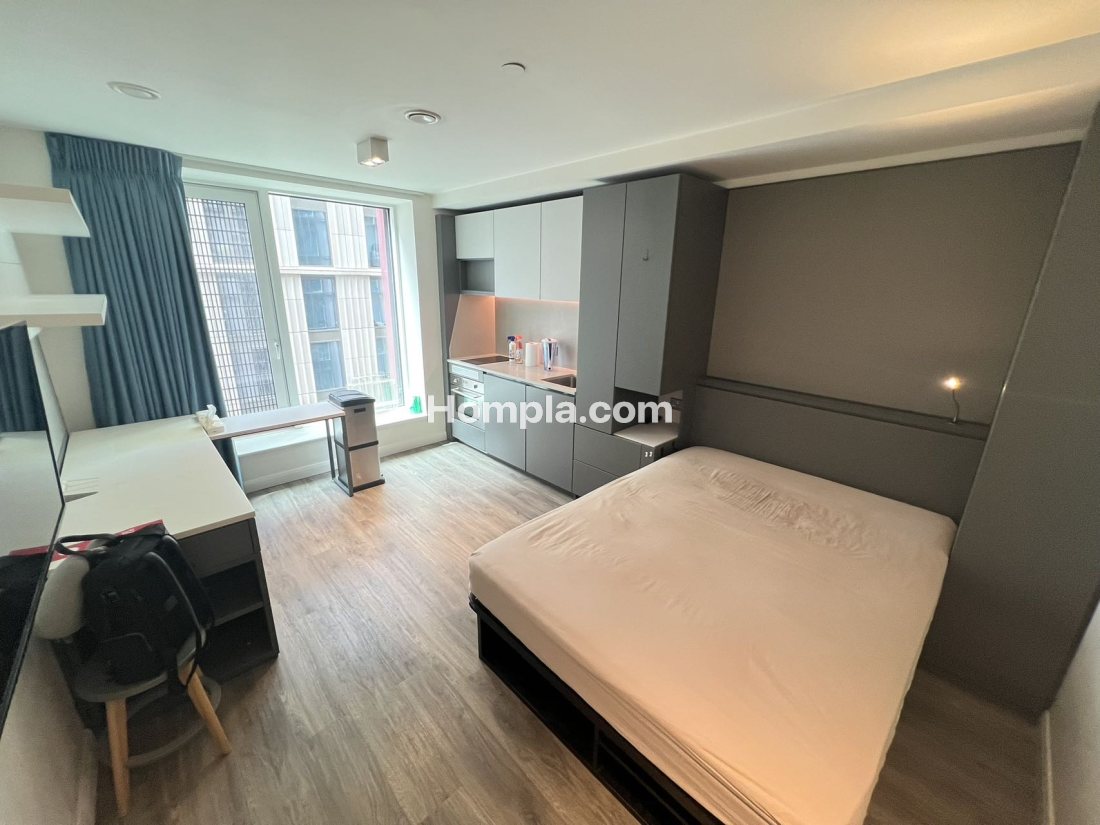 Vita Student Circle Square apartment