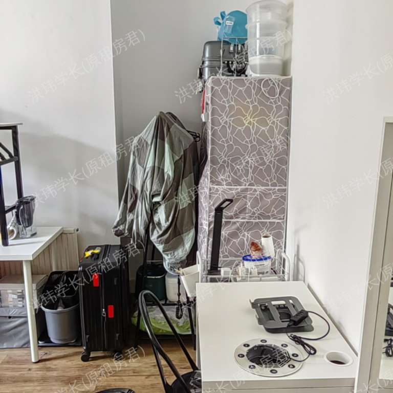 rooms picture