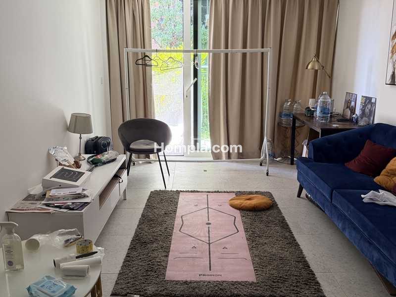Georgette Apartments apartment
