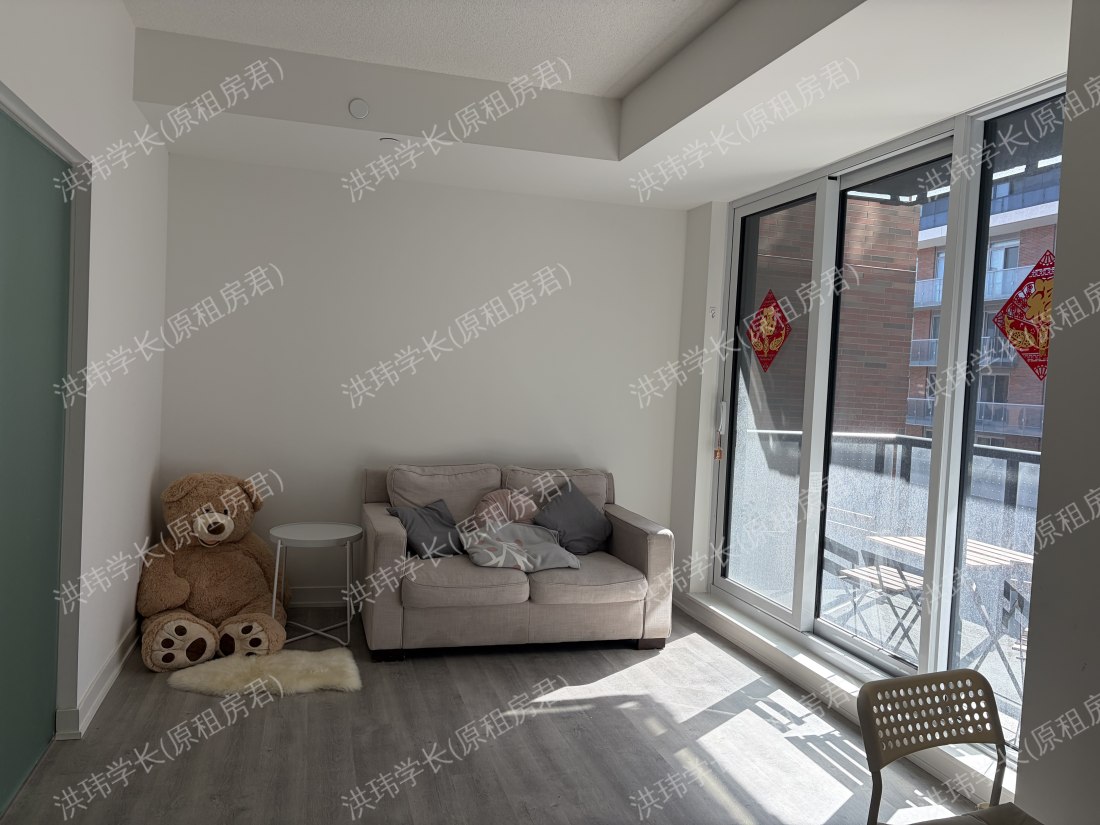 Gallery Square Condos(Gallery Square South Tower)公寓