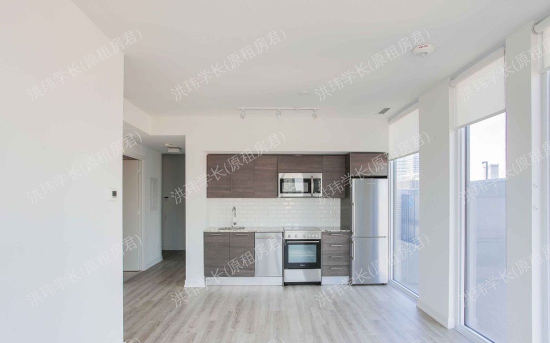 28 Wellesley St E公寓