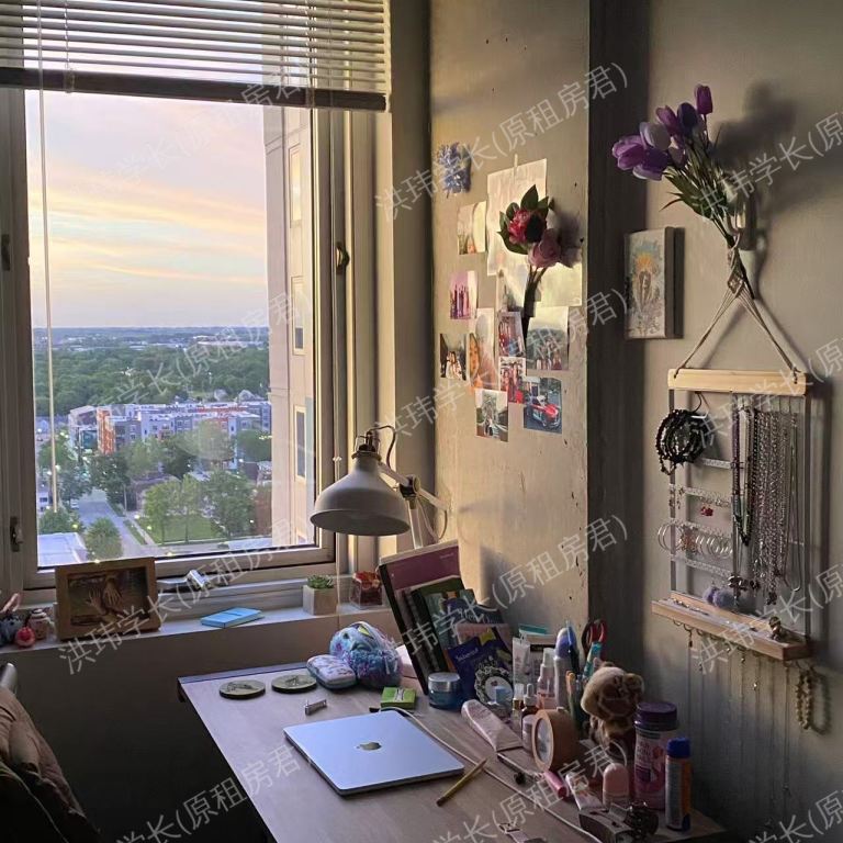 rooms picture