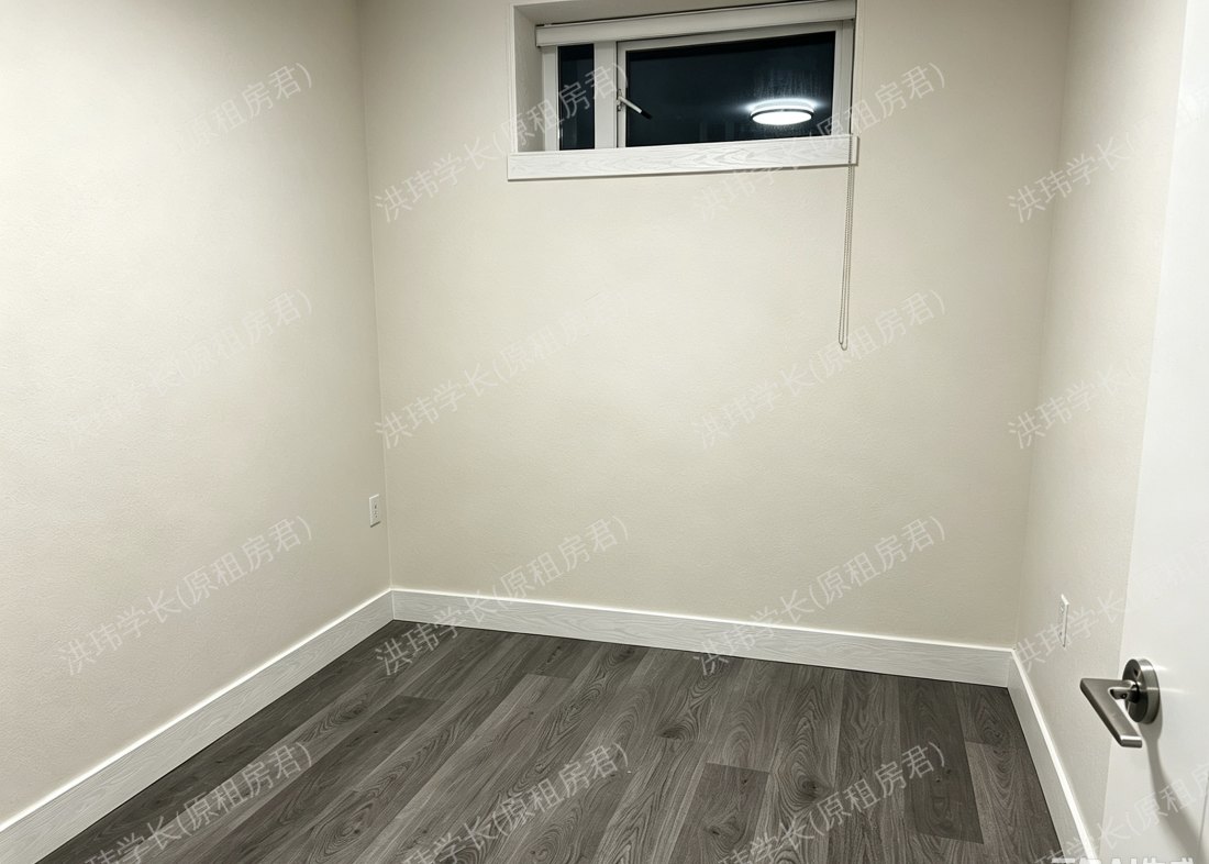 Duplex 双拼屋的独立套间公寓
